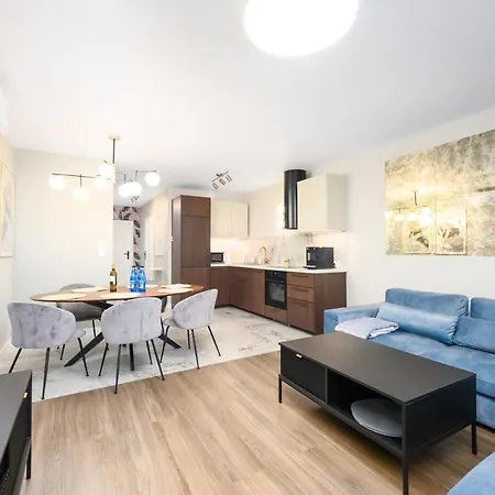 아파트 Amber Sea - Letnica By Oneapartments *